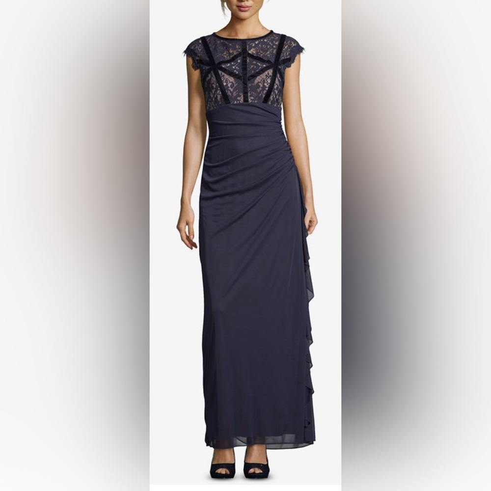 NWT sz 8 Betsy Adams Lace Gown Black